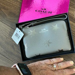 NWT Coach Wristlet - Stars